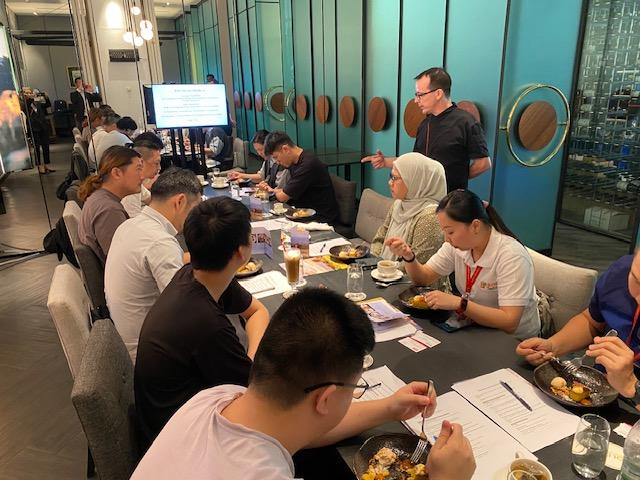 ミシュランレストランでの試食会